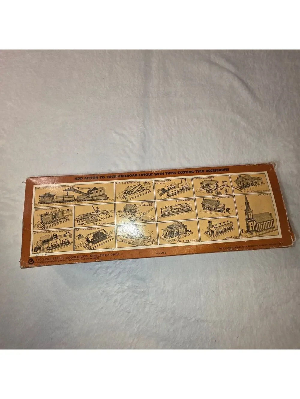Tyco HO Scale Electric Train Track Set Vintage NIB